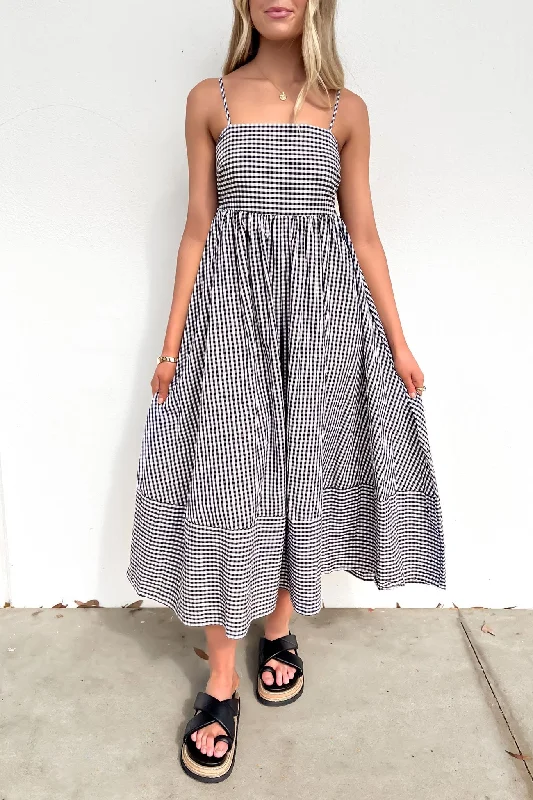 Indie Midi Dress Black Check Cozy Knit Midi Dress
