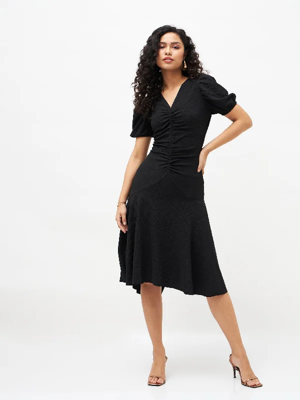 Women's Black Front Ruched Midi Dress - Lyush