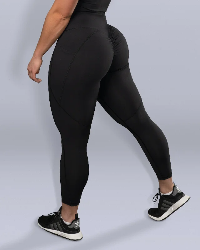 Luxe Black Scrunch Butt Leggings