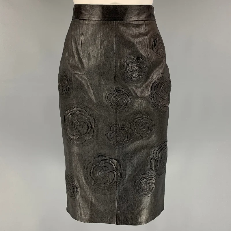 CHANEL Pre-Fall Shanghai Collection 2010 Size 6 Black Camelia Applique Leather Pencil Skirt velvet skirt luxury CHANEL Pre-Fall Shanghai Collection 2010 Size 6 Black Camelia Applique Leather Pencil Skirt velvet skirt luxury