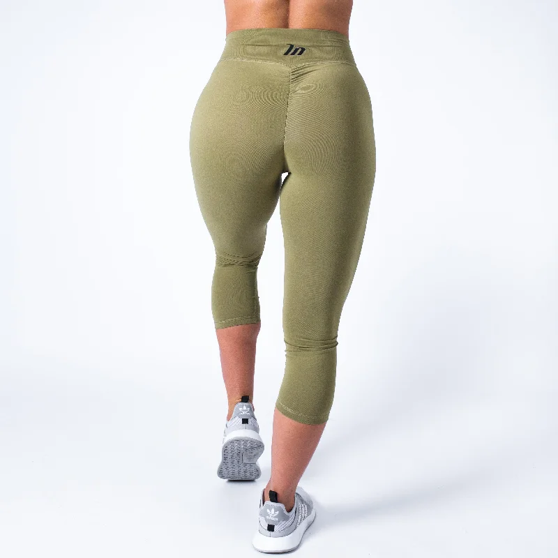 Muscle Nation | 7/8 High Waist Scrunch Leggings – Khaki (ONLY SIZE L LEFT) Fashionable Stretchy Fit Leggings Muscle Nation | 7/8 High Waist Scrunch Leggings – Khaki (ONLY SIZE L LEFT) Fashionable Stretchy Fit Leggings