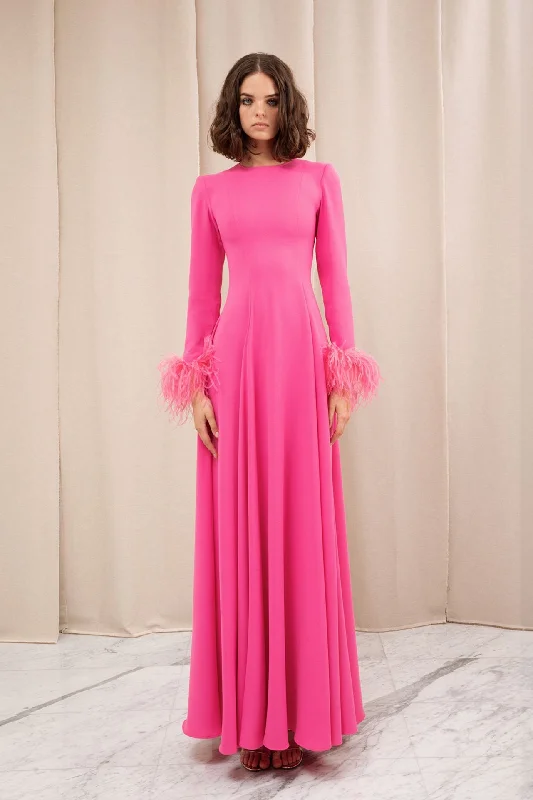 A line crepe dress with feather sleeves