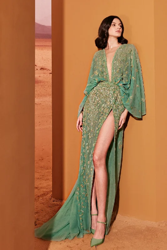 Embroidered tulle dress with high slit